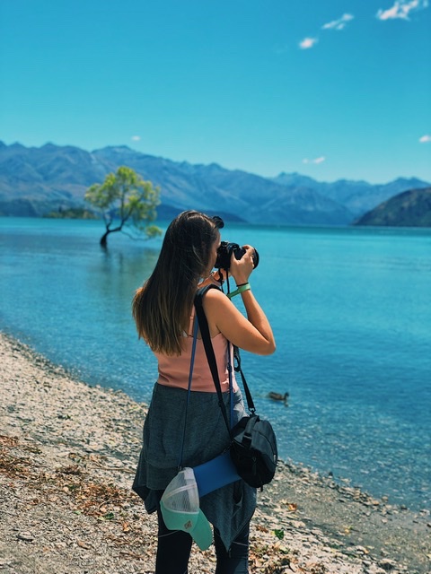 Taking photos at Lake Wanaka