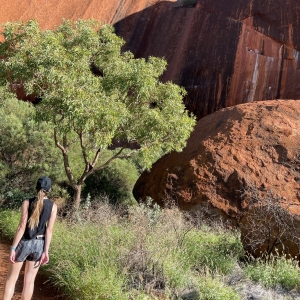 Base Walk at Uluru Base Walk at Uluru