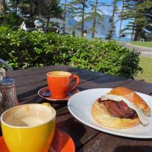 The Anchorage Breakfast with a View - Lord Howe
